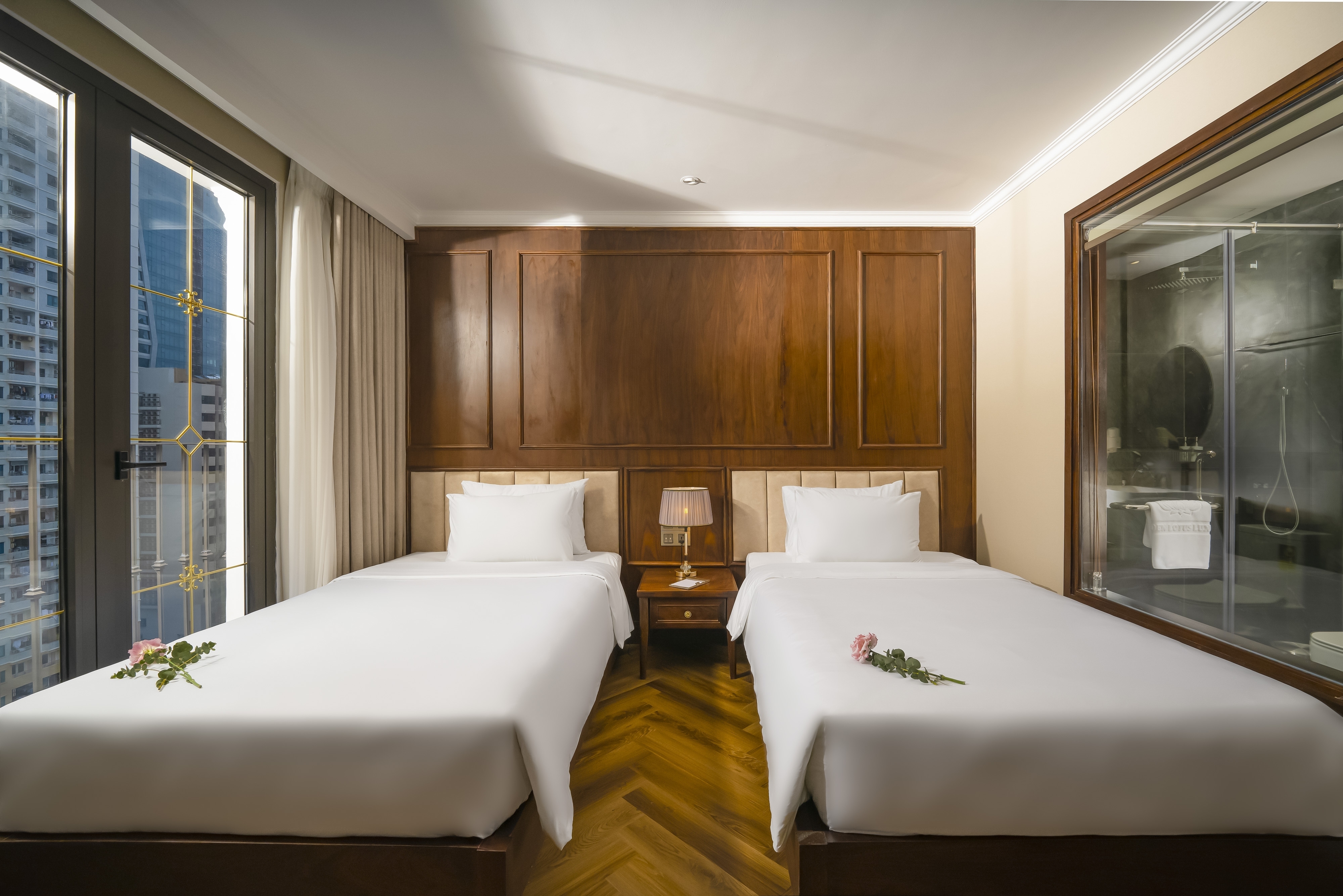 Golden Lotus Luxury Hotel