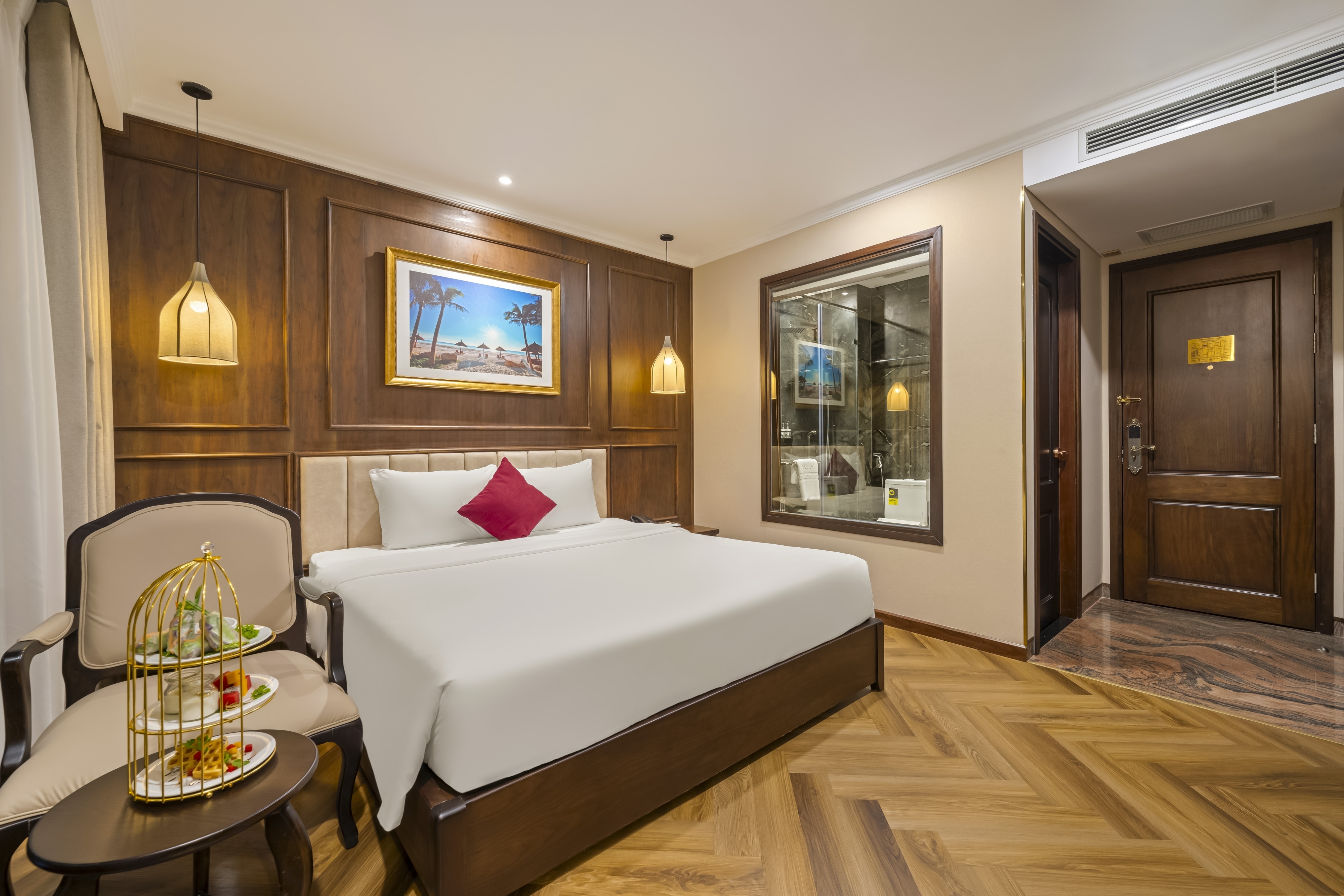 Golden Lotus Luxury Hotel